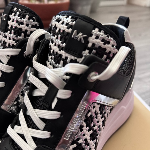 Michael Kors Georgie Low Top Wedge Sneakers - Picture 5 of 7